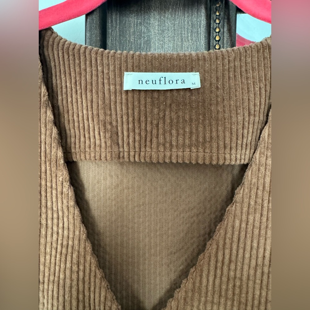 Elegant Brown Long Sleeve Dress - Picture 3 of 4